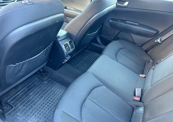 Kia Optima cena 52500 przebieg: 168887, rok produkcji 2016 z Legionowo małe 37